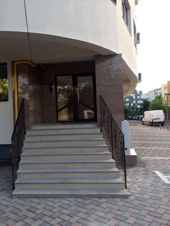 Elyse Comfortable Apartment Close To Palas Mall 雅西 外观 照片