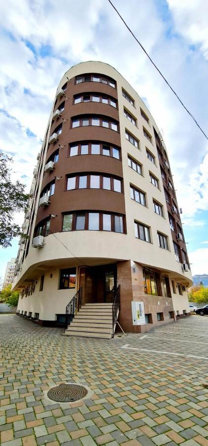 Elyse Comfortable Apartment Close To Palas Mall 雅西 外观 照片